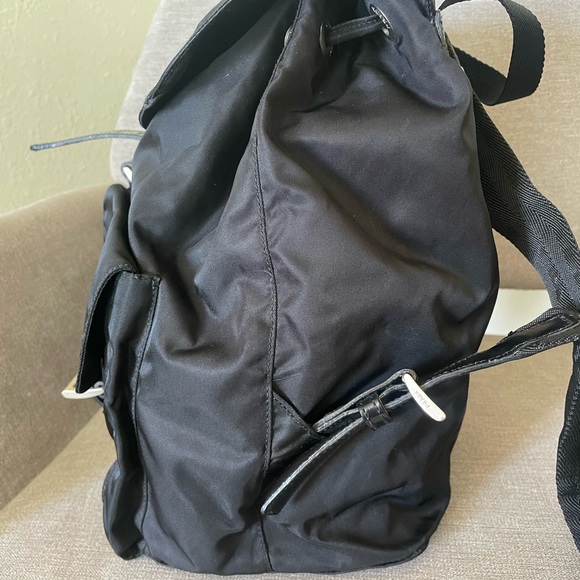 Prada backpack - Picture 7 of 10